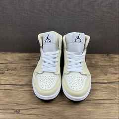 Air Jordan 1 Mid Aj1 Bq6472121 3