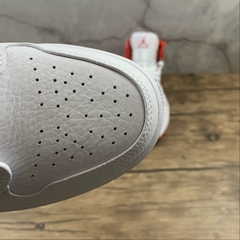 Imagem do Air Jordan 1 Mid Aj1 Dh0200100