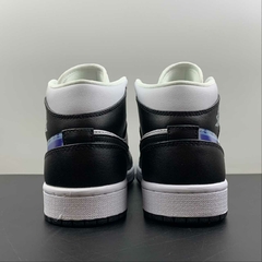 Air Jordan 1 Mid Aj1 Dr9495001 na internet