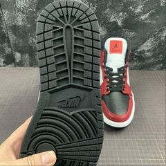 Air Jordan 1 Mid Aj1 554724069 na internet