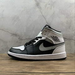 Air Jordan 1 Mid Aj1 554724073
