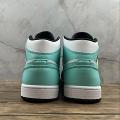 Air Jordan 1 Mid Aj1 554724132 na internet