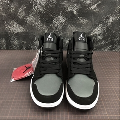 Air Jordan 1 Mid Aj1 852542012 3 - Lasper Shop