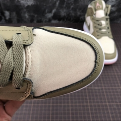 Imagem do Air Jordan 1 Mid Gs 555112225