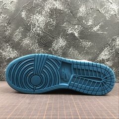 Air Jordan 1 Mid Gs 555112300 na internet