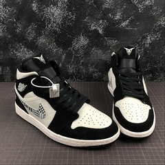 Air Jordan 1 Mid 852542010