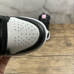 Imagem do Air Jordan 1 Retro Mid Aj1 555112103