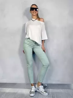 Pantalon Kendall Verde Acqua en internet