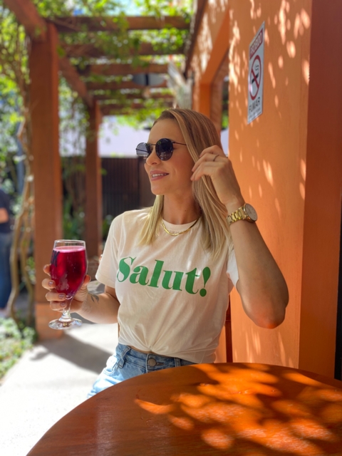 Camiseta Básica “Salut”