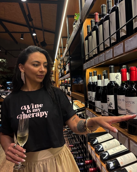 Cropped Wine is my Therapy