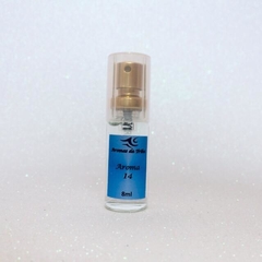 Perfume Aroma 14 de Bolsa 8ml Feminino na internet