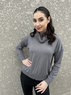 Blusa com gola