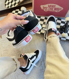 Vans KNU SKOOL Preto/branco