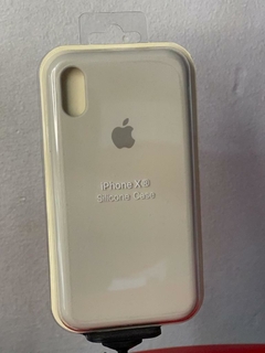 Funda Silicone case iPhone Xr en internet