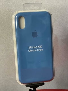 Funda Silicone case iPhone Xr - comprar online