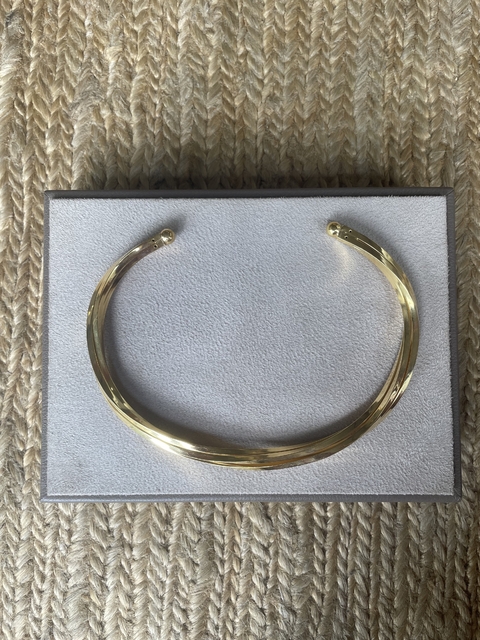 Choker Leni