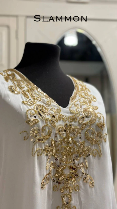 Blusa bordada