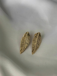 Brinco folhas