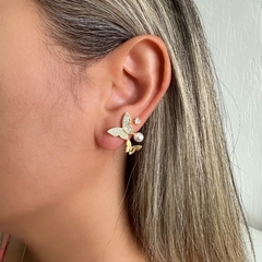Brinco borboleta cravejado e pérola banho ouro 18k - comprar online