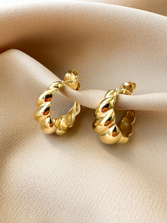 Brinco Argola Croissant Grossa - em banho ouro 18k