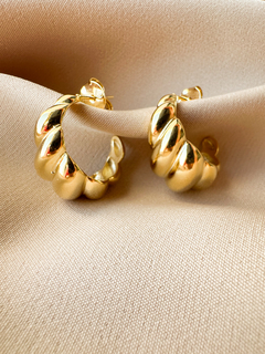 Brinco Argola Croissant Grossa - em banho ouro 18k - comprar online
