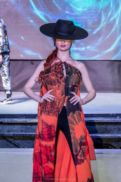 VESTIDO CON ESTAMPA ÚNICA DARÍO FUMAGALLI TALLE M