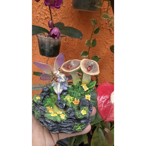 Incensário Fada no Lago com Cogumelos 9cm