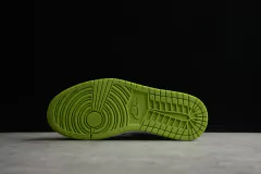 AIR JORDAN 1 LOW - DUAS CORES - Clube do manto