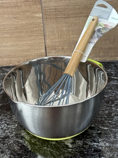 BATIDOR DE SILICONA MANGO DE MADERA 30 CM - comprar online