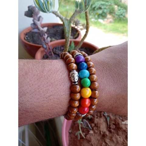 Conjunto Pulseiras Femininas dos Chakras de madeira.
