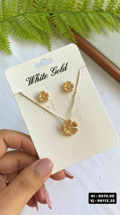 Conjunto flor - Preço na foto
