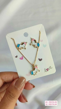Conjunto brinco + colar