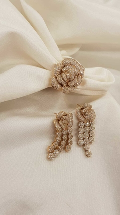 Conjunto Flor Anel e Brinco Atacado R$459,90 Varejo R$689,85