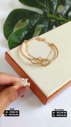 Bracelete e brinco - Preços na foto