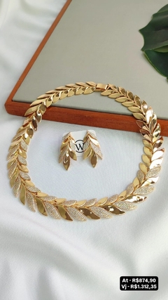 Conjunto colar + brinco - Preço na foto