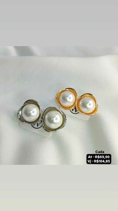 Brinco com pérola