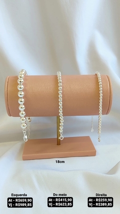 Pulseiras esferas - Preço na foto