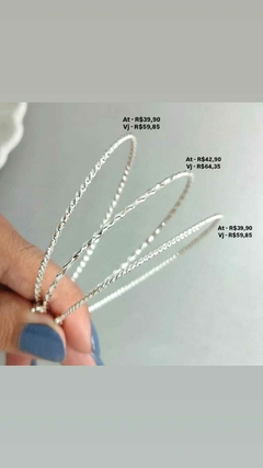 Bracelete fio torcido