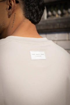 Remera Modelo 3 en internet