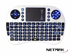 Teclado Inalambrico Netmak con Touchpad Bateria Retroiluminado