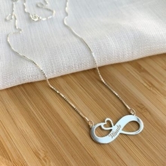 Colar infinito com nome