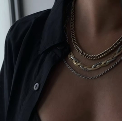 DANNE NECKLACE en internet