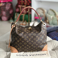 Louis Vuitton Berri PM - comprar online