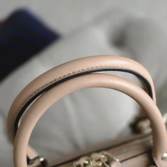 Gucci MicroGuccissima Mini Dome na internet