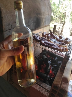 Cachaça Nika - Tradicional Bálsamo 670ml na internet