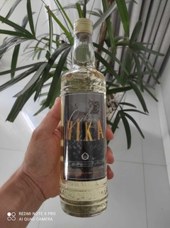 Cachaça Nika - Amburana 670ml - comprar online