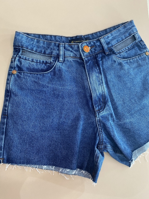 Short jeans