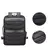 Vista traseira de mochila de couro preta premium com acolchoamento ergonômico e detalhes em zíper.