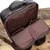 Mochila de Couro Para Notebook Preta Uni 6887 Espaço para Notebook 15.6 Polegada na internet