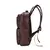 Mochila executiva masculina marrom em couro, vista lateral, com zíperes e bolsos